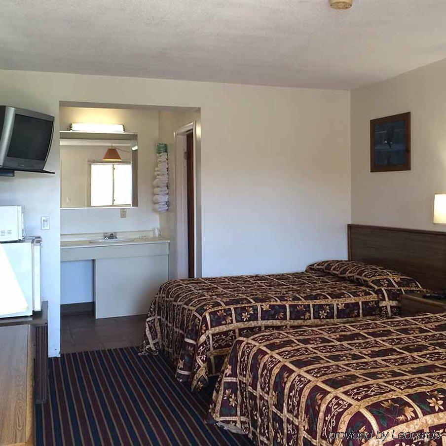 Port Lodge Motel プラスカイ エクステリア 写真