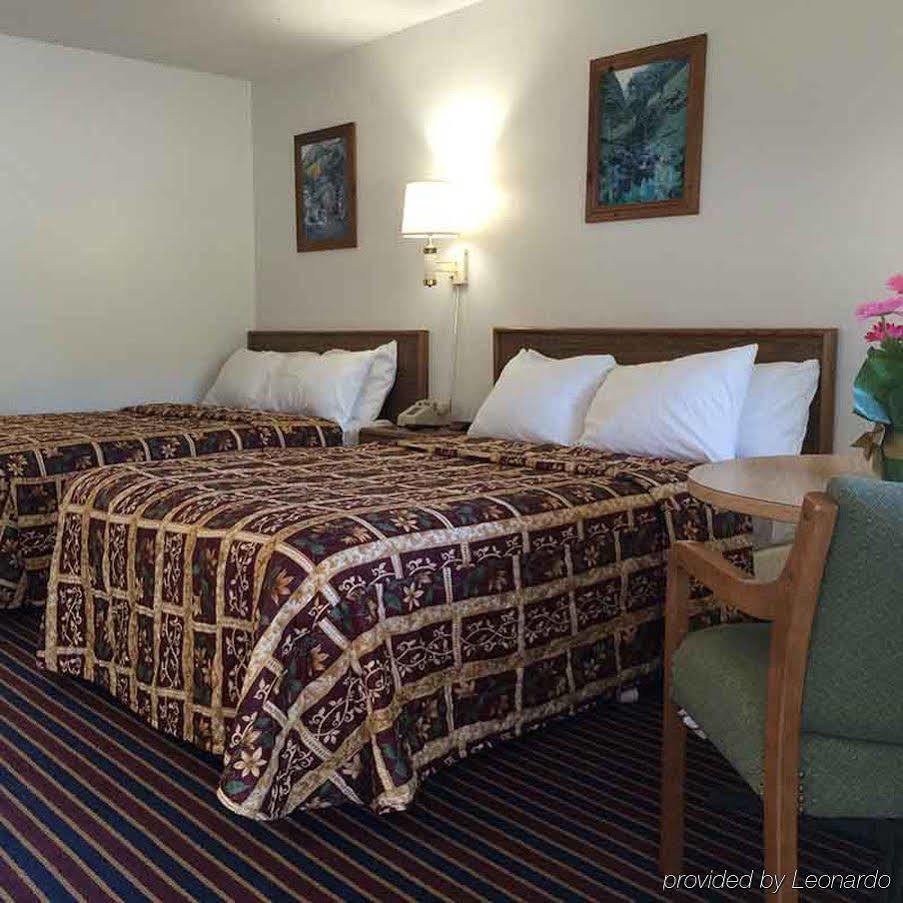 Port Lodge Motel プラスカイ エクステリア 写真