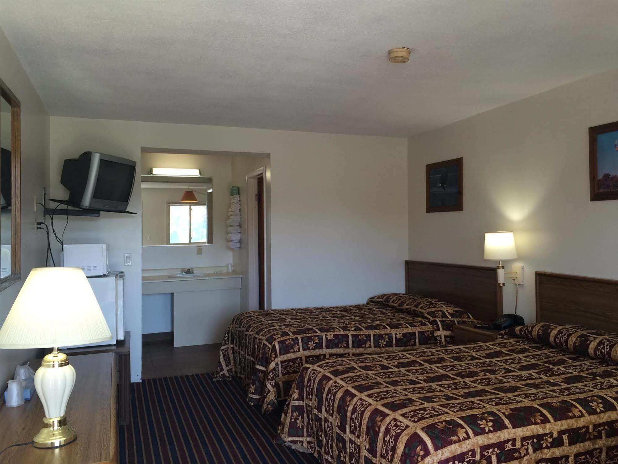 Port Lodge Motel プラスカイ エクステリア 写真